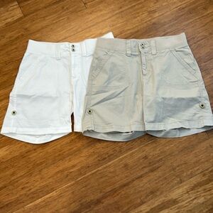 Two pair Ladies Lee shorts!